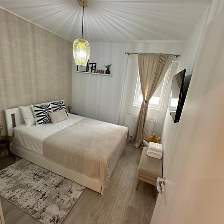 Boutique Apartment Bukarest Kültér fotó